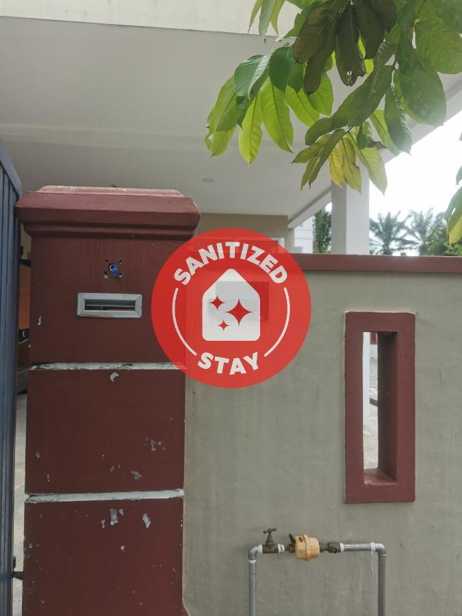 Oyo Homes 90524 D'J Pegaso Serom Homestay Muar Exterior photo